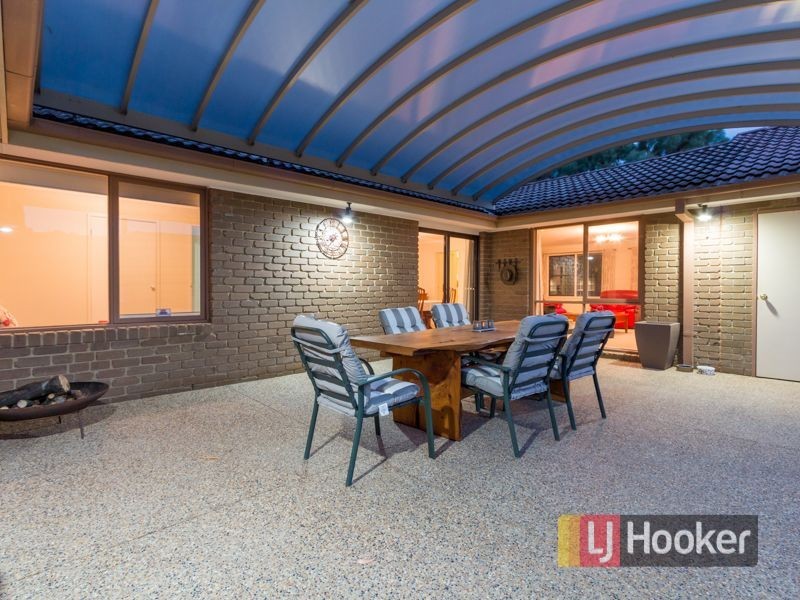 4 Yarrow Court, Berwick VIC 3806
