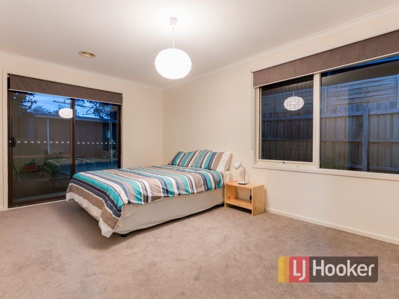 4 Yarrow Court, Berwick VIC 3806