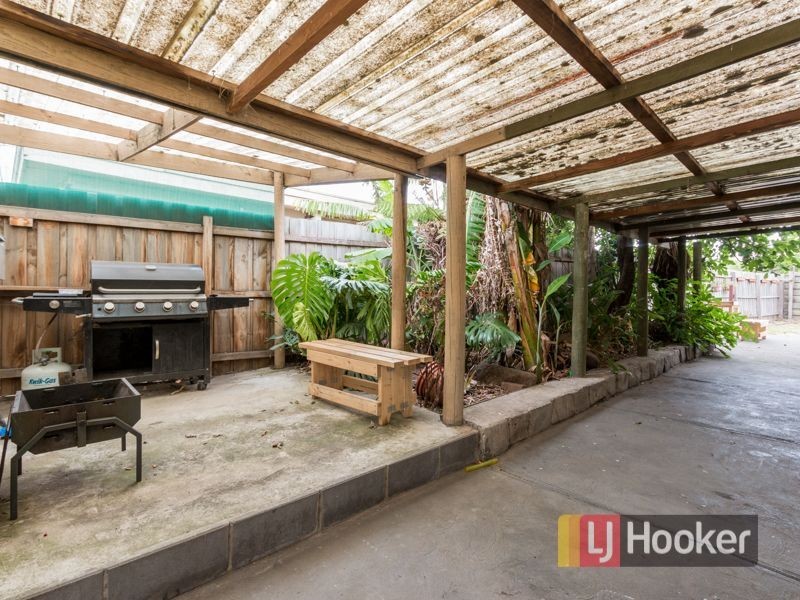 19 Somerville Road, Hampton Park VIC 3976