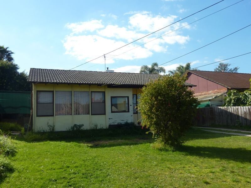 11 Crimson Drive, Doveton VIC 3177