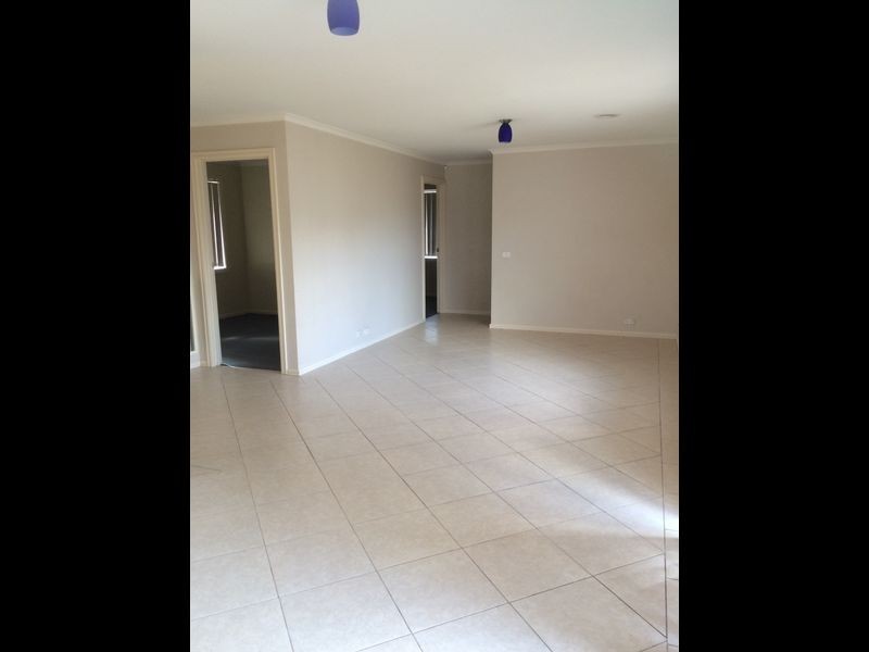 77. Strathaird Drive, Narre Warren South VIC 3805