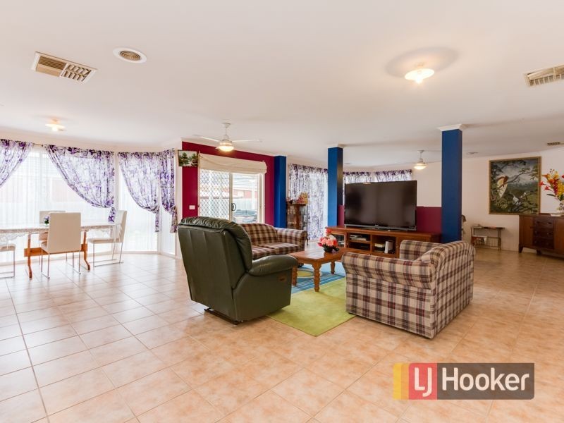 5 Keystone Court, Lynbrook VIC 3975