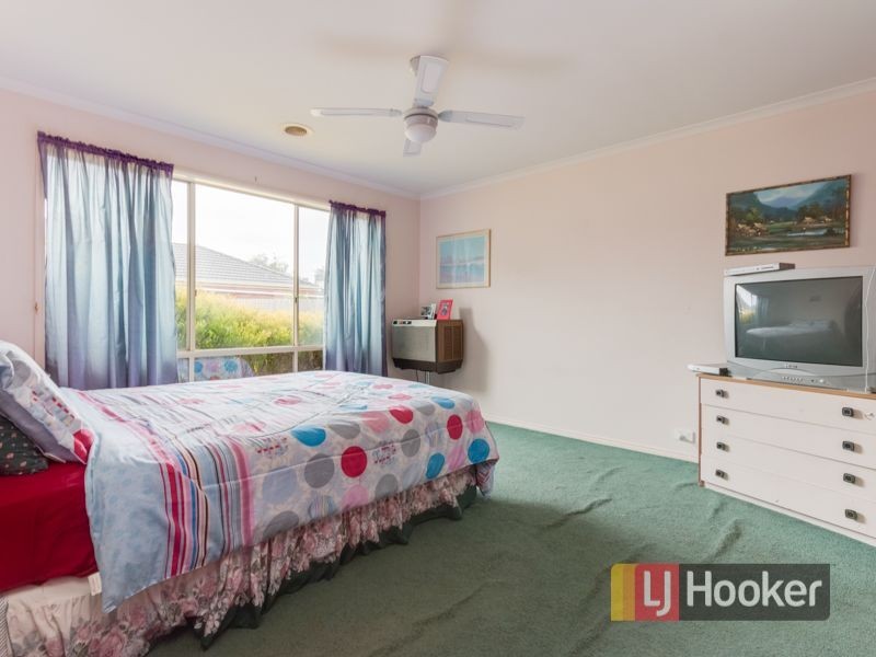 5 Keystone Court, Lynbrook VIC 3975