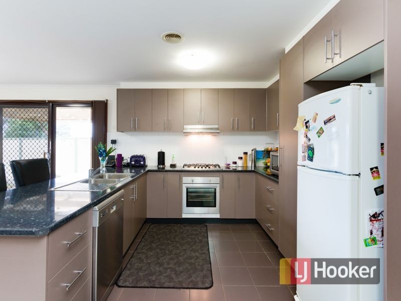 123 Hallam Road, Hampton Park VIC 3976