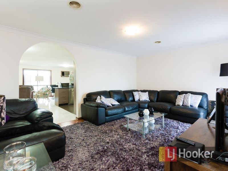 123 Hallam Road, Hampton Park VIC 3976