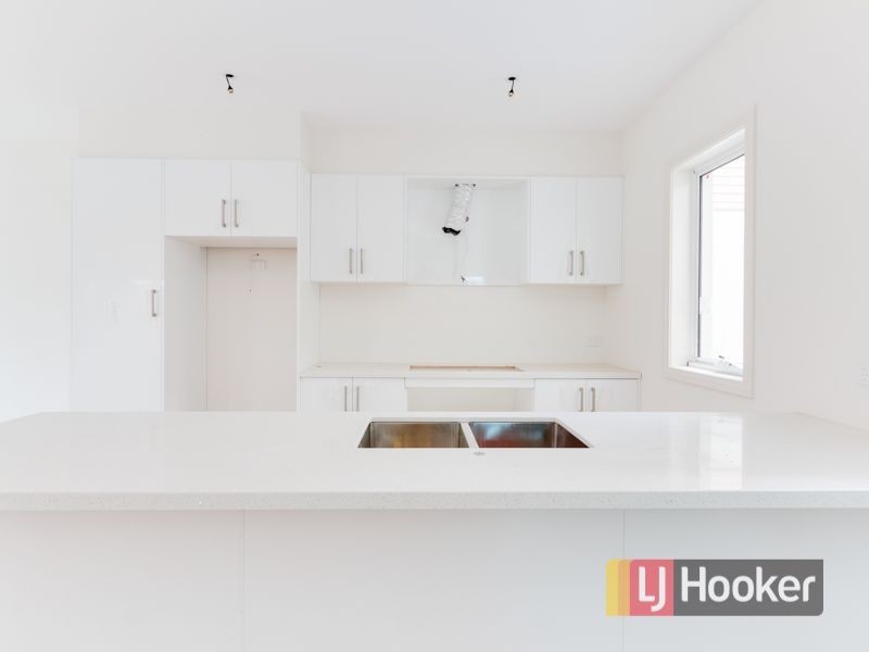 1 2 3 & 4/ Milton Avenue, Clayton South VIC 3169