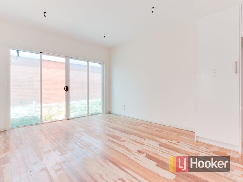 1 2 3 & 4/ Milton Avenue, Clayton South VIC 3169