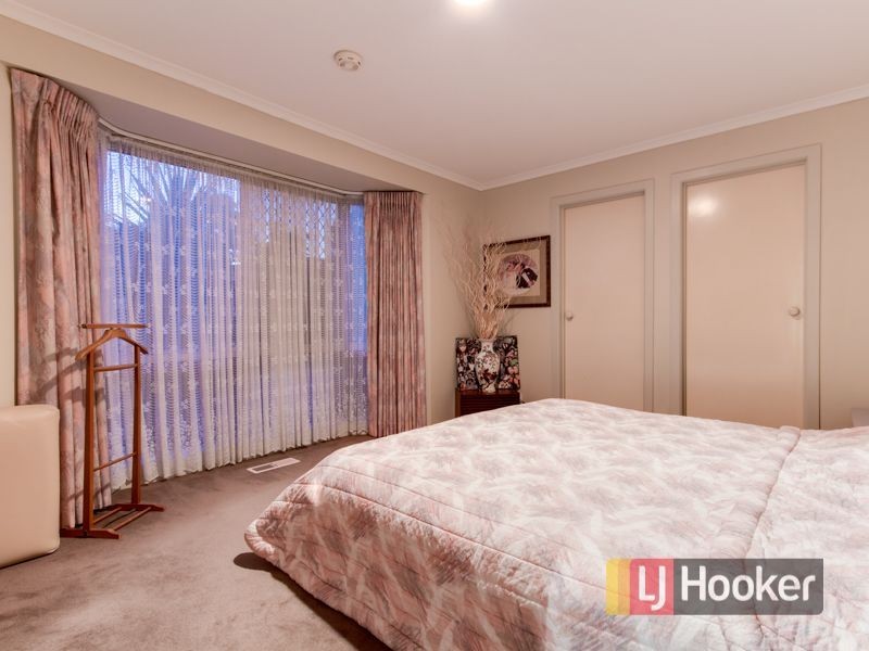 52 Justin Circuit, Hampton Park VIC 3976