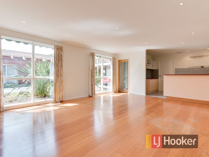 5/2 Blackwood Drive, Narre Warren VIC 3805