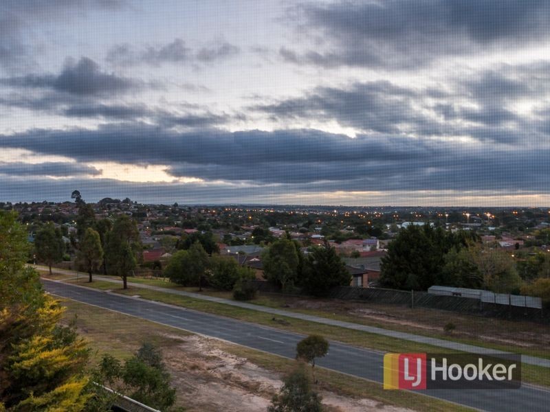 109 Montbrae Circuit, Narre Warren North VIC 3804