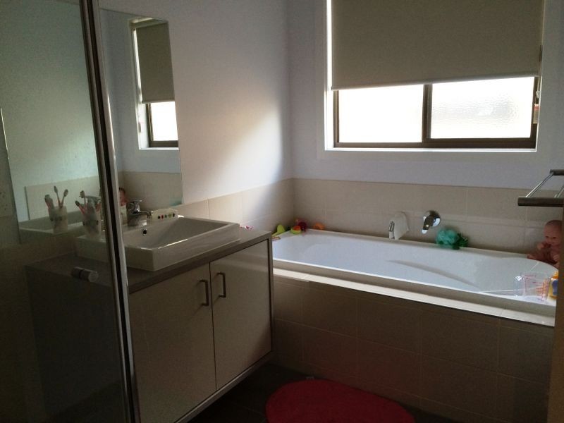 5 Charger Lane, Cranbourne East VIC 3977