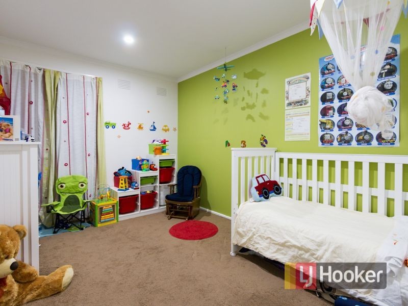 7 Delacombe Drive, Hampton Park VIC 3976