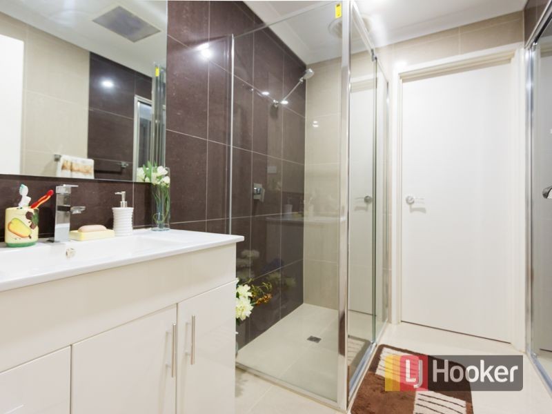 7 Delacombe Drive, Hampton Park VIC 3976