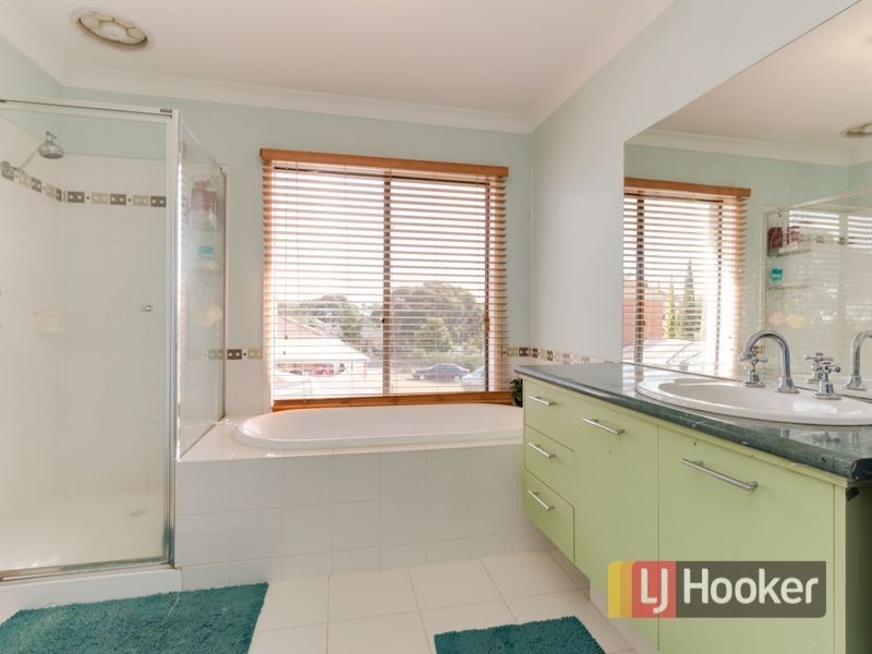 67 Lynbrook Boulevard, Lynbrook VIC 3975