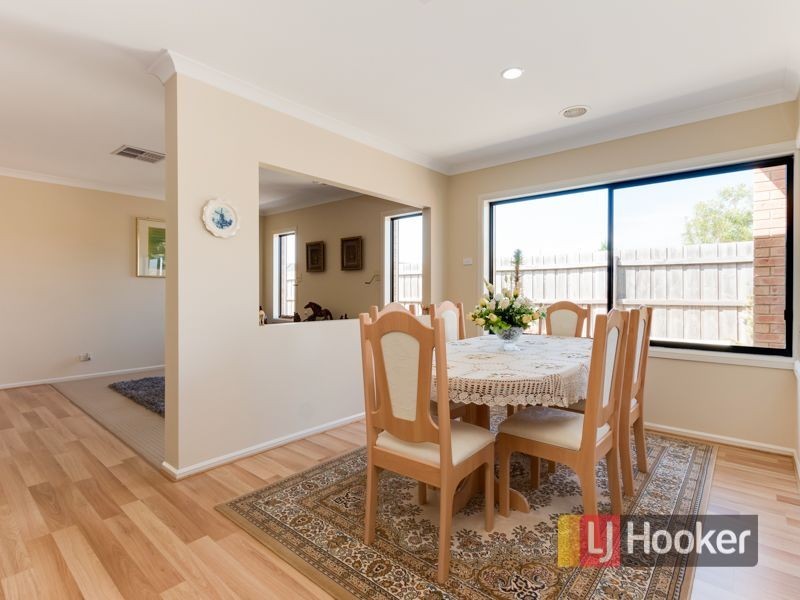 37 Ernest Crescent, Narre Warren South VIC 3805