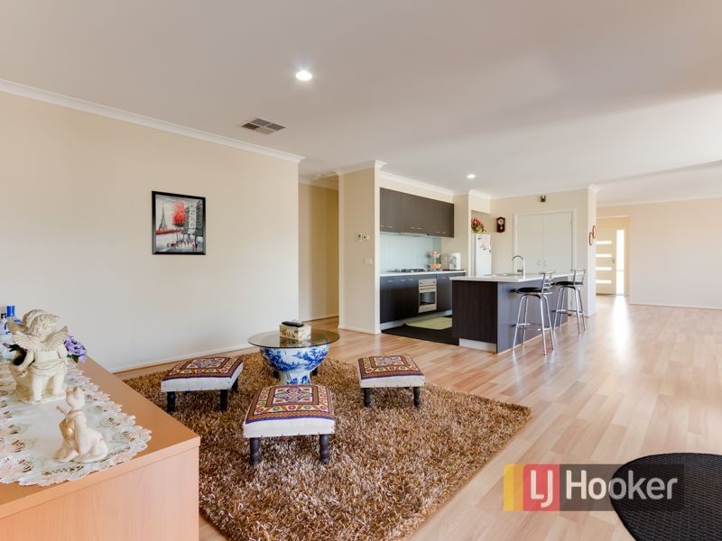 37 Ernest Crescent, Narre Warren South VIC 3805