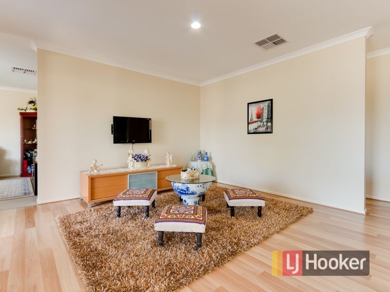 37 Ernest Crescent, Narre Warren South VIC 3805