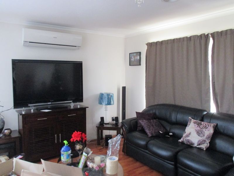 15 Isaac Edey Place, Hampton Park VIC 3976