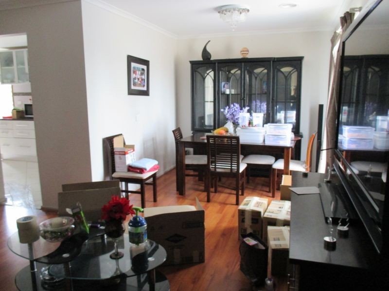 15 Isaac Edey Place, Hampton Park VIC 3976