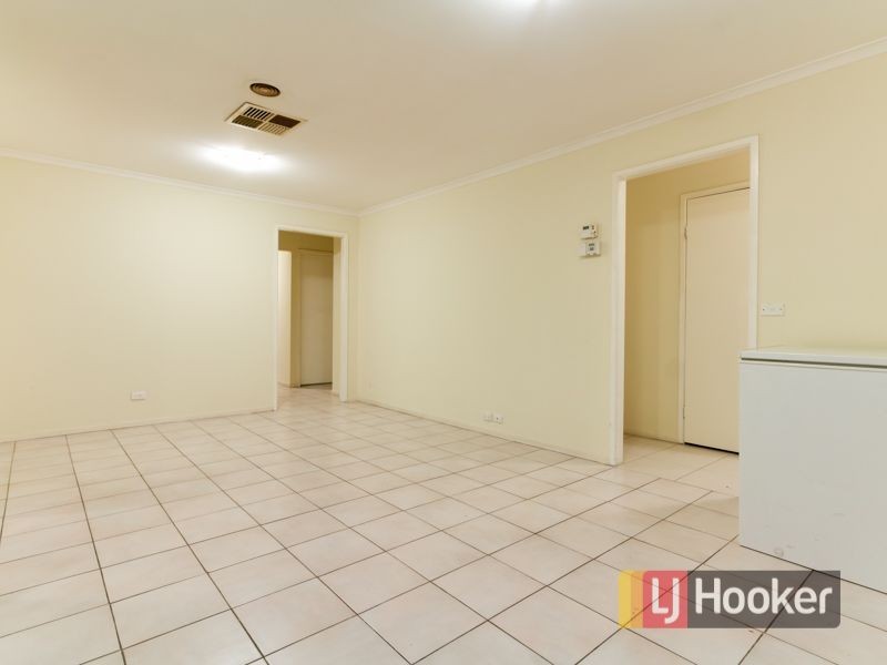 53 Pound Road, Hampton Park VIC 3976