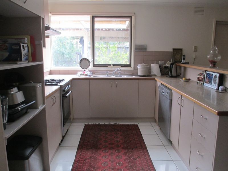 5 Feeney Court, Hampton Park VIC 3976