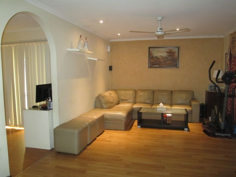 8 Benambra Way, Hampton Park VIC 3976