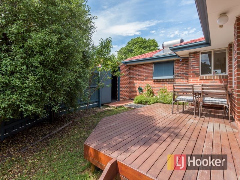 2/7 Barnett Grove, Noble Park VIC 3174