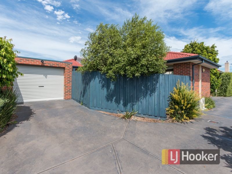 2/7 Barnett Grove, Noble Park VIC 3174