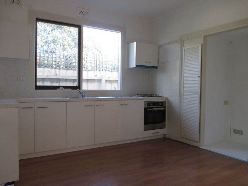 25 Ainsleigh Court, Cranbourne VIC 3977