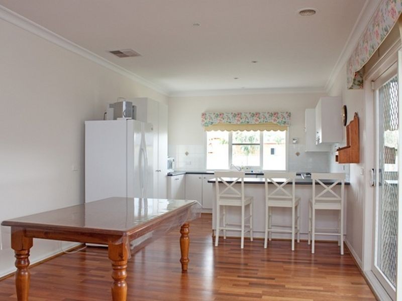 49 Cato Parkway, Lynbrook VIC 3975