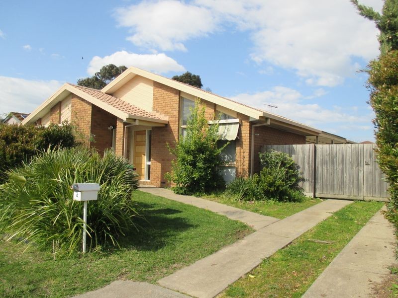 4 Rebecca Court, Cranbourne North VIC 3977