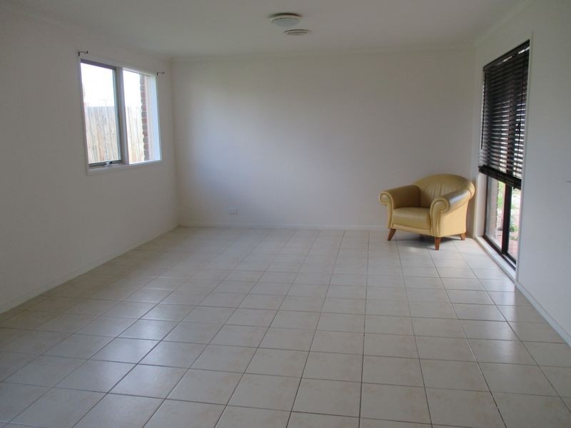 4 Rebecca Court, Cranbourne North VIC 3977