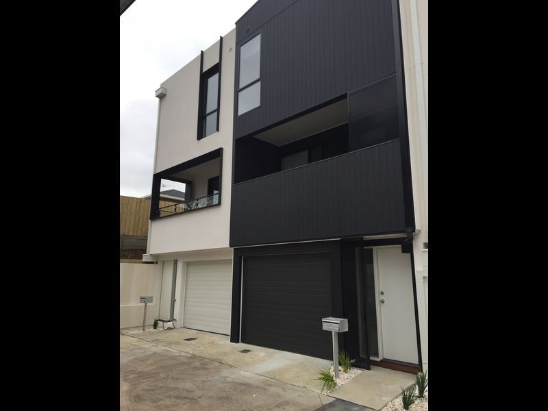 26/163 Carinish Road, Clayton VIC 3168