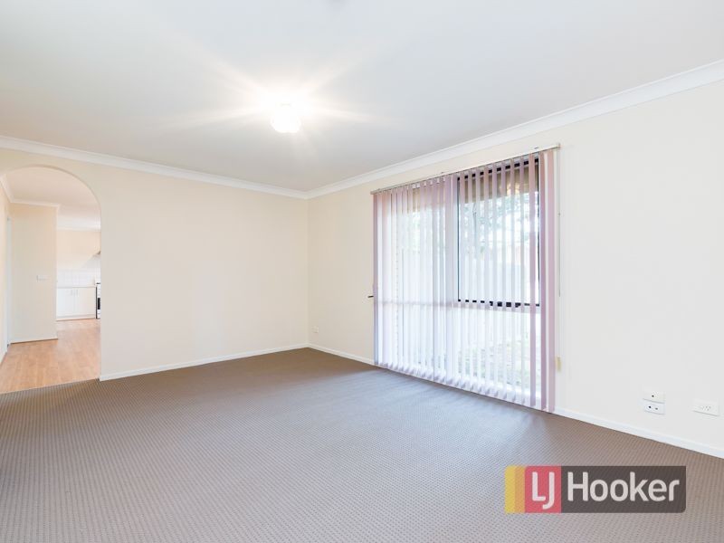 125 Warana Drive, Hampton Park VIC 3976