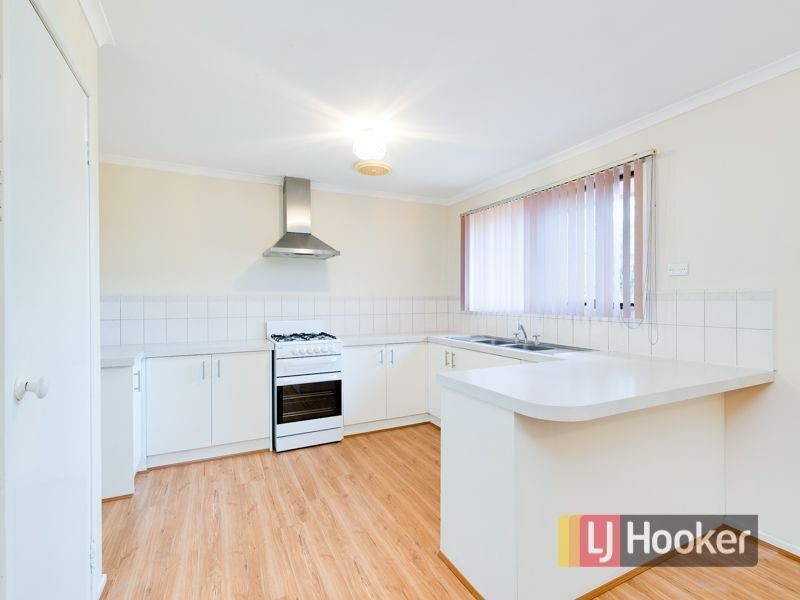 125 Warana Drive, Hampton Park VIC 3976