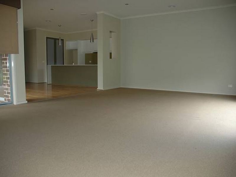 12 Carabeen Way, Lyndhurst VIC 3975