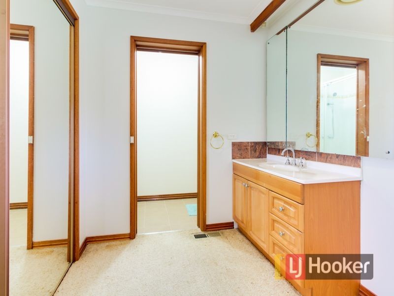 15-16 St James Court, Narre Warren VIC 3805