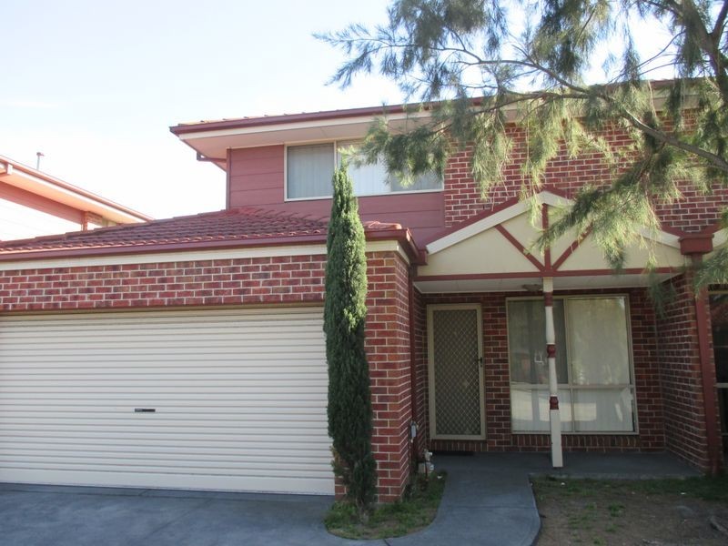 4/14-16 Karoonda Way, Hampton Park VIC 3976