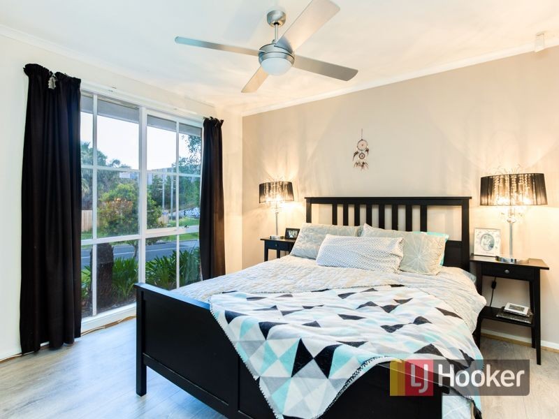 56 Collins Crescent, Berwick VIC 3806