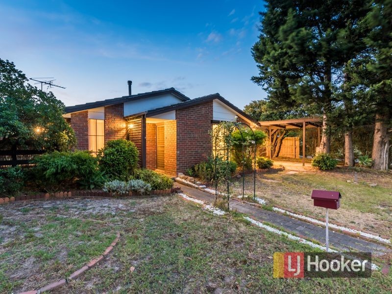5 Joel Way, Hampton Park VIC 3976