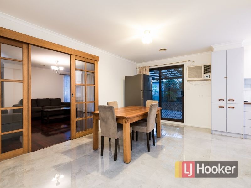 5 Joel Way, Hampton Park VIC 3976