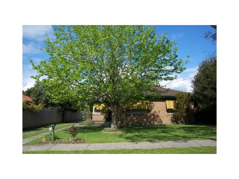 12 Winnima Avenue, Hampton Park VIC 3976