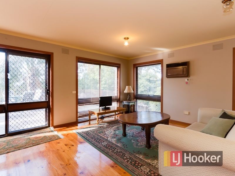 65 Olive Road, Hampton Park VIC 3976