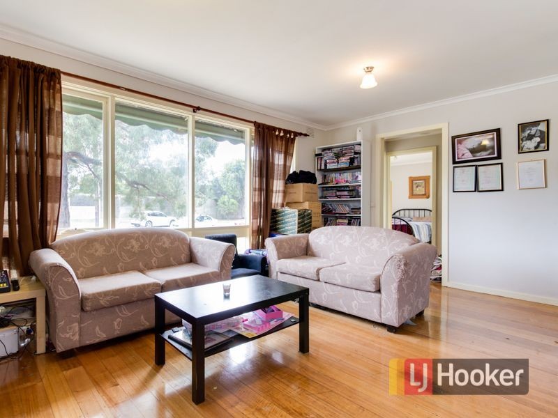 16 Robjant Street, Hampton Park VIC 3976