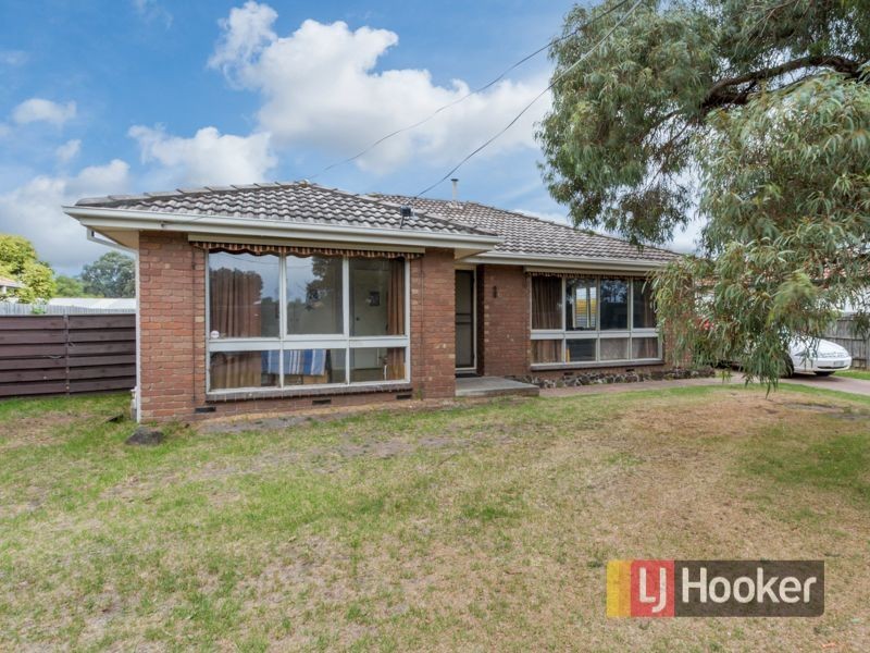 16 Robjant Street, Hampton Park VIC 3976