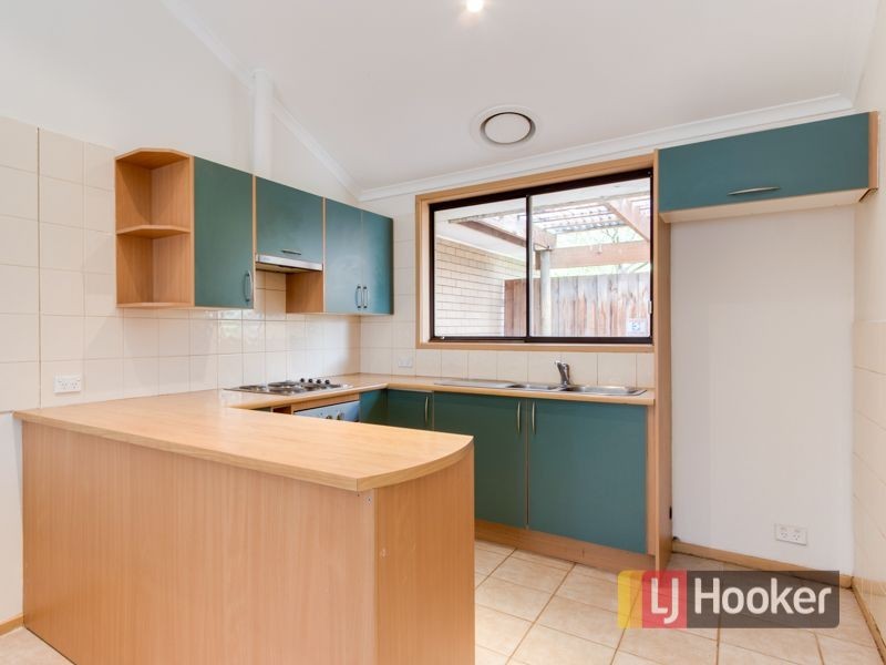 Unit 25/20 Somerville Road, Hampton Park VIC 3976