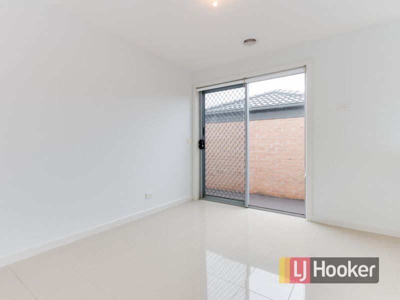 5. Emma Close, Drouin VIC 3818