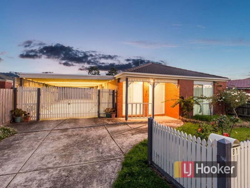 81 Raisell Road, Cranbourne West VIC 3977