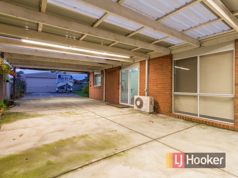 81 Raisell Road, Cranbourne West VIC 3977