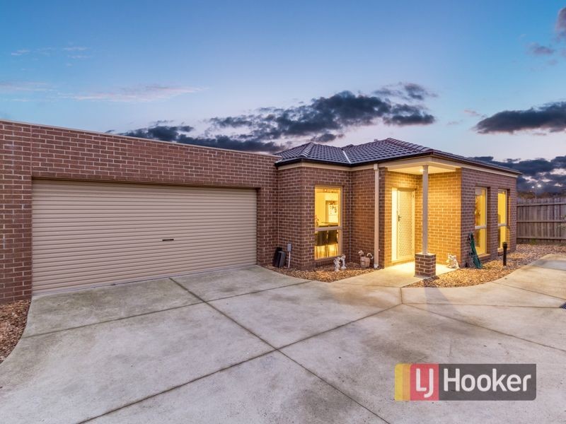 6/12-14 Kingsfield Cresent, Lynbrook VIC 3975